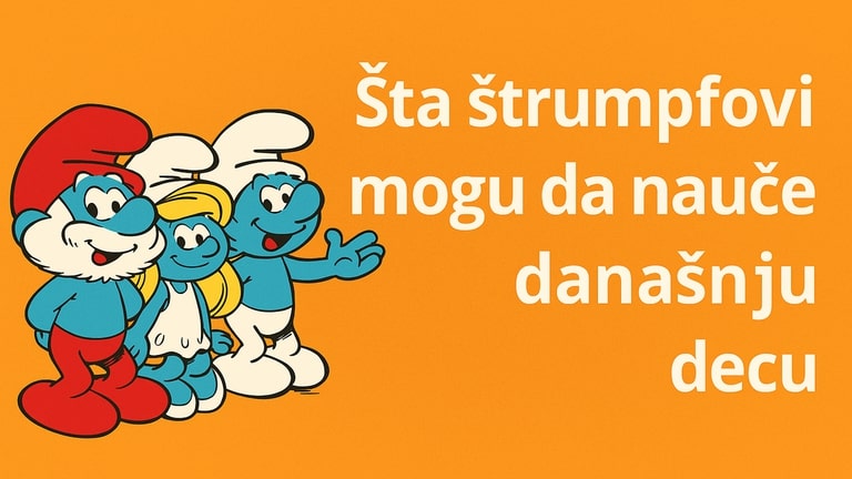 Mali plavi Štrumpfovi iz crtanog filma stoje nasmejani u šumi, simbolišući prijateljstvo i zajedništvo