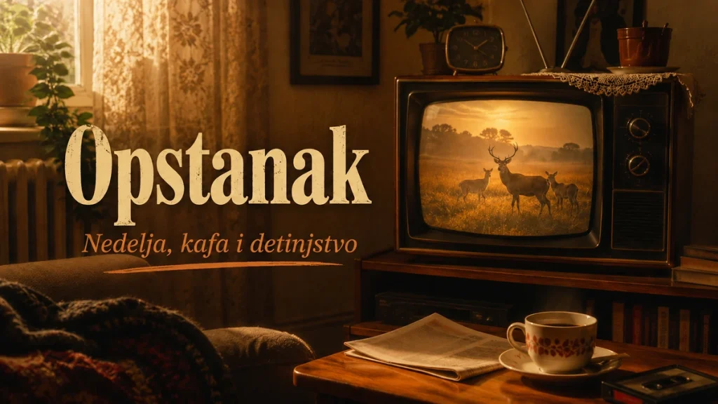 Stari televizor sa prizorom prirode u nostalgičnoj dnevnoj sobi uz šolju kafe