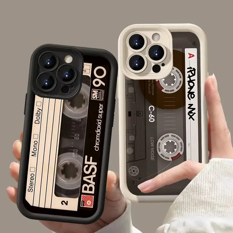 Retro maska za iPhone sa motivom audio-kasete