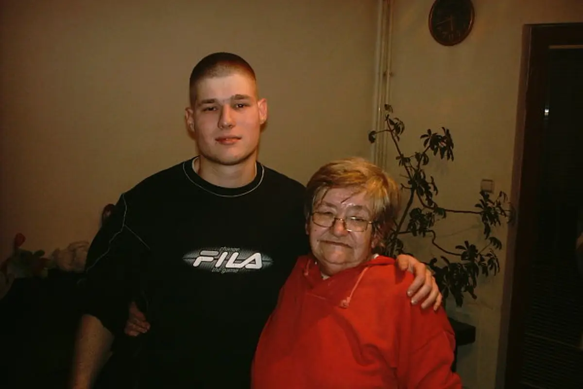 Слободанка Тасић са унуком 2006. године